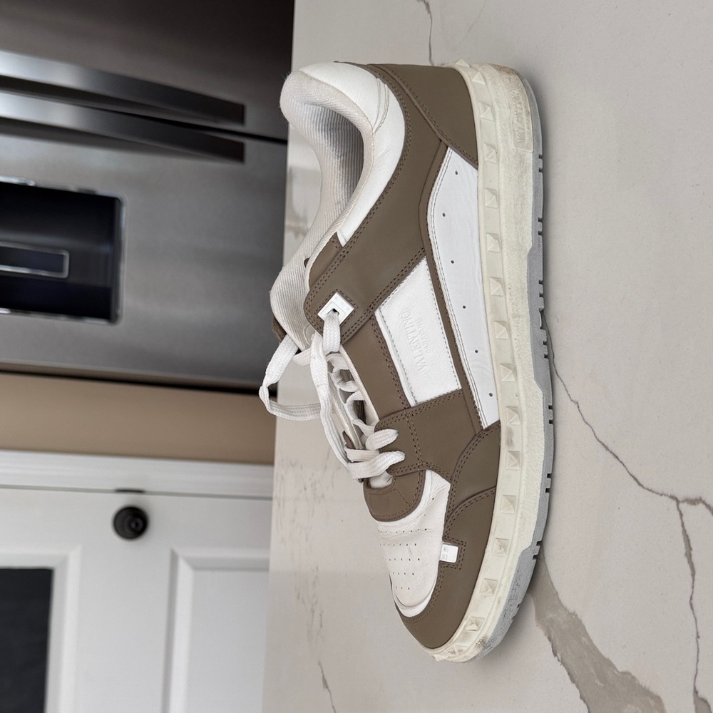 Valentino Garavani Cream and Brown/Green Casual Sneakers Size 10 - Picture 4 of 9